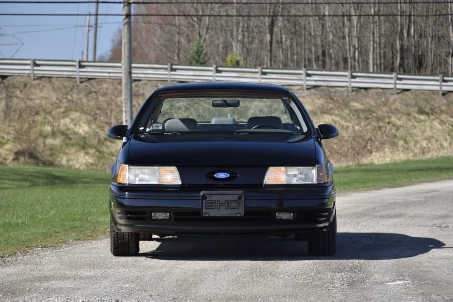 1989 Ford Taurus SHO 1st Gen - Image 4 of 31
