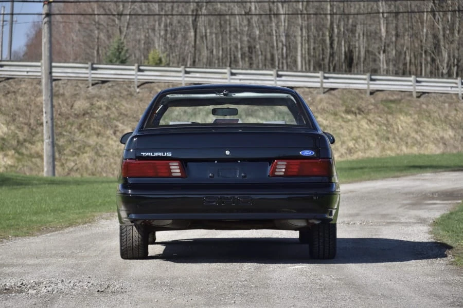 1989 Ford Taurus SHO 1st Gen - Image 5 of 31