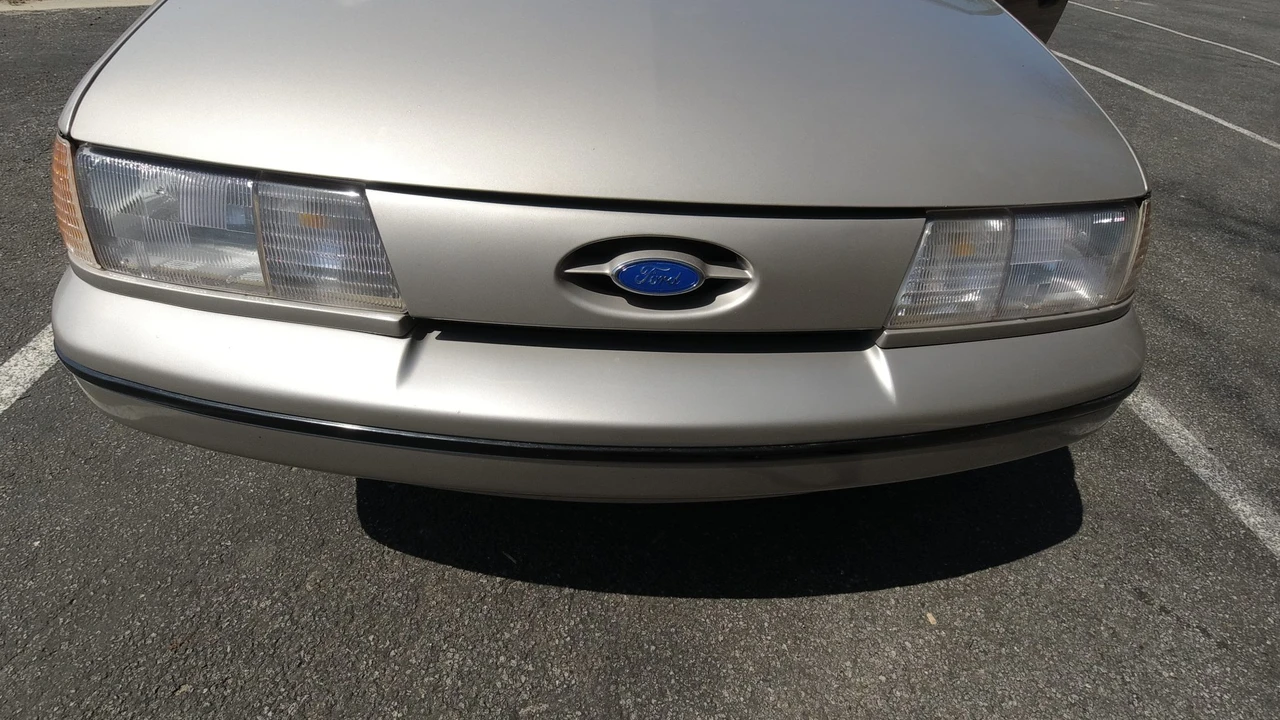 1989 Ford Taurus SHO 1st Gen - Image 10 of 31