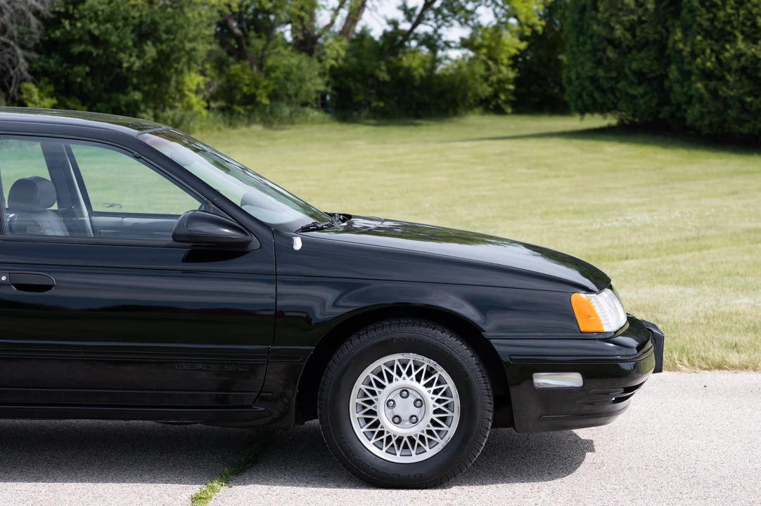 1989 Ford Taurus SHO 1st Gen - Image 22 of 31