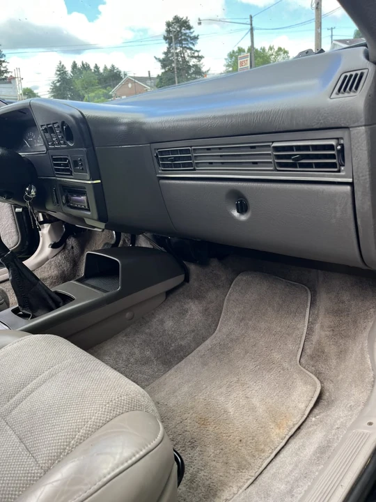 1989 Ford Taurus SHO 1st Gen - Image 11 of 24