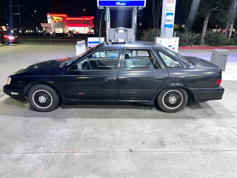 1989 Ford Taurus SHO 1st Gen - Image 8 of 10