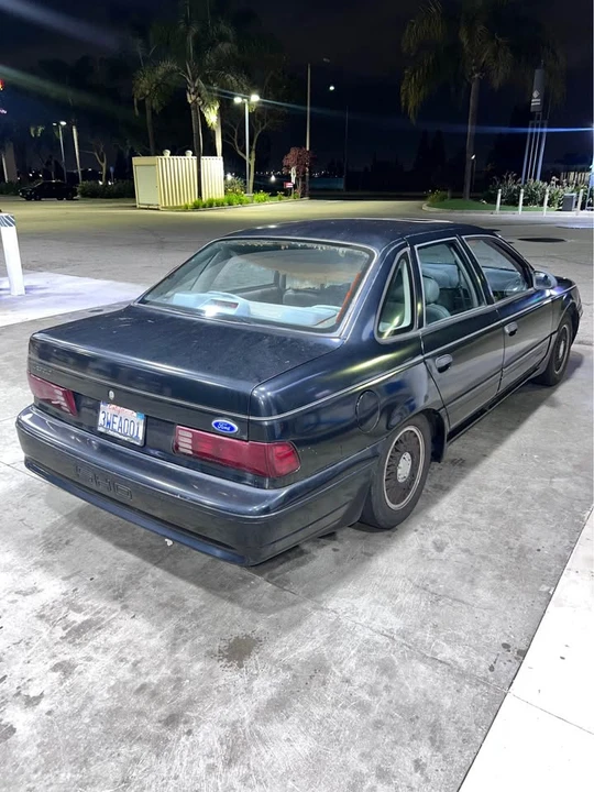 1989 Ford Taurus SHO 1st Gen - Image 9 of 10