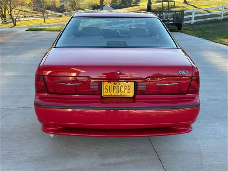 1989 Ford Thunderbird 10th Gen - Image 23 of 25