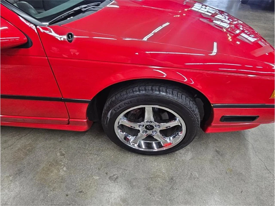 1989 Ford Thunderbird 10th Gen - Image 27 of 31