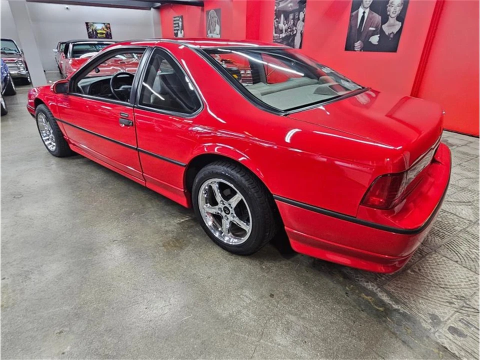 1989 Ford Thunderbird 10th Gen - Image 20 of 31