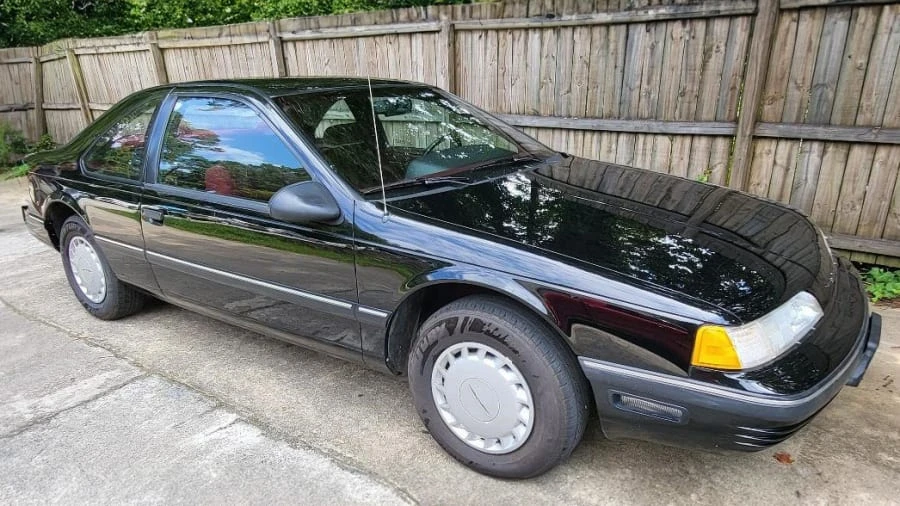 1989 Ford Thunderbird 10th Gen - Image 4 of 10