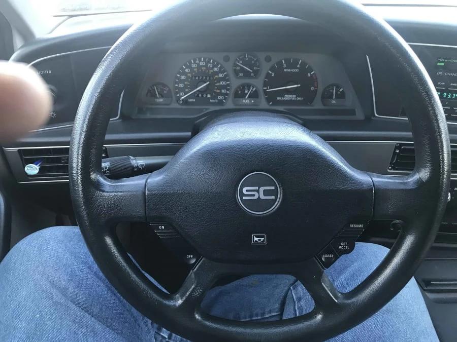 1989 Ford Thunderbird 10th Gen - Image 6 of 11