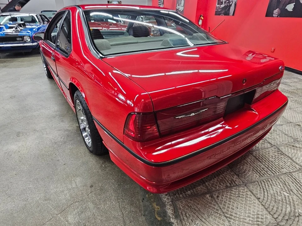 1989 Ford Thunderbird 10th Gen - Image 19 of 31