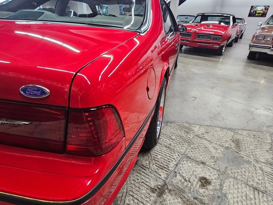 1989 Ford Thunderbird 10th Gen - Image 29 of 31