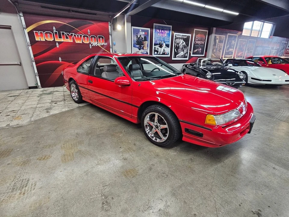 1989 Ford Thunderbird 9th Gen - Image 9 of 21
