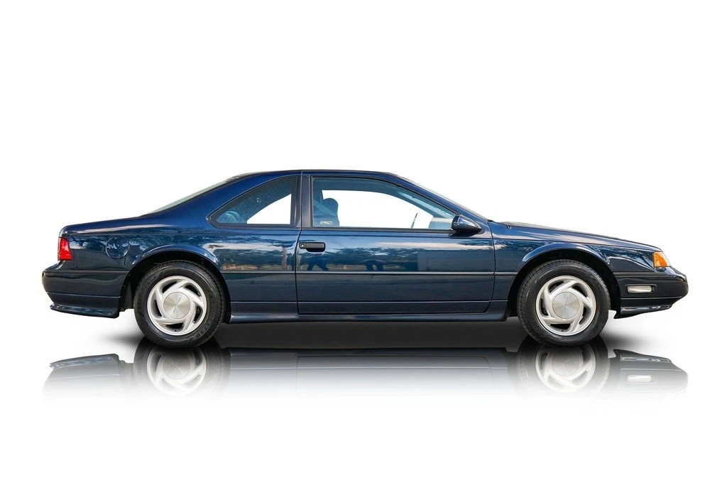1989 Ford Thunderbird 10th Gen - Image 2 of 12