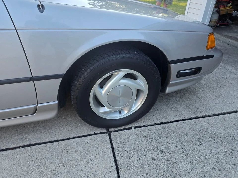 1989 Ford Thunderbird 9th Gen - Image 17 of 21