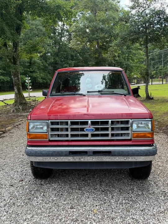 1989 Ford Bronco 4th Gen - Image 2 of 12