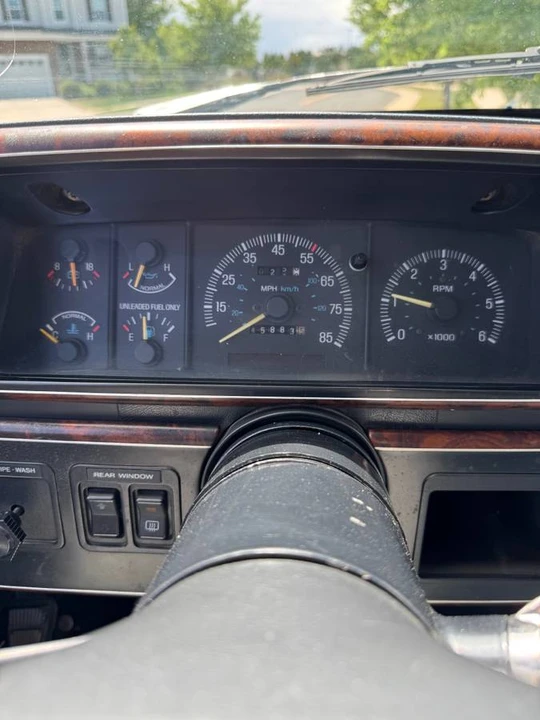 1989 Ford Bronco 4th Gen - Image 5 of 16