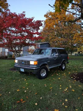 1989 Ford Bronco XLT