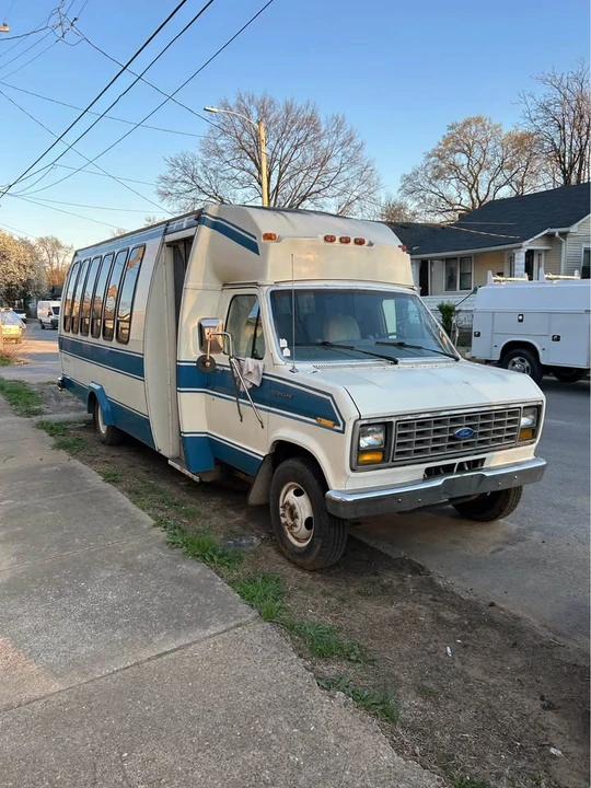 1989 Ford Econoline Van - Image 4 of 9