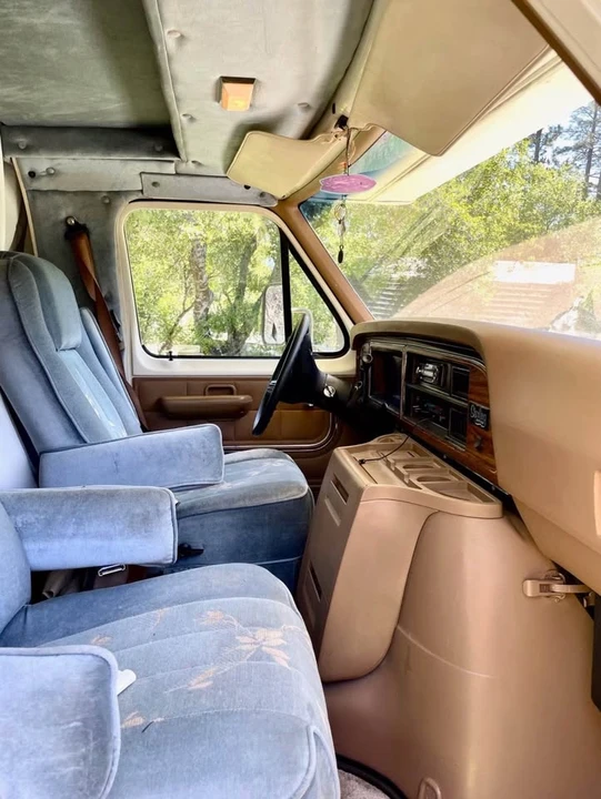 1989 Ford Econoline Van - Image 7 of 10