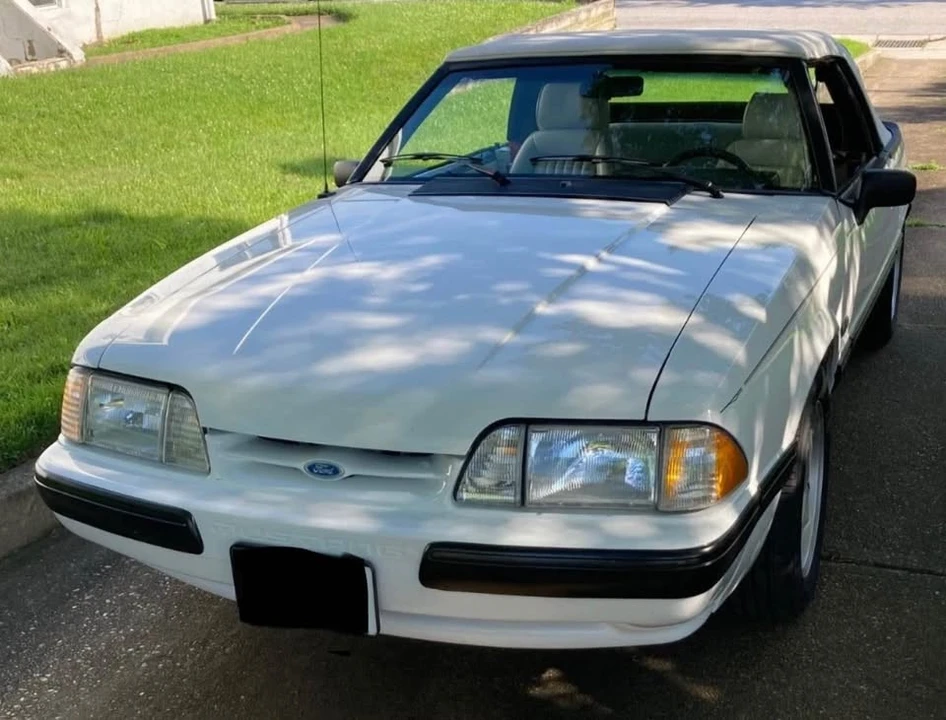 1989 Ford Mustang 3rd Gen - Image 2 of 8