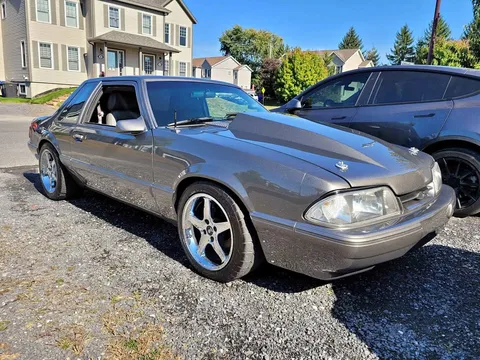 1989 Ford Mustang