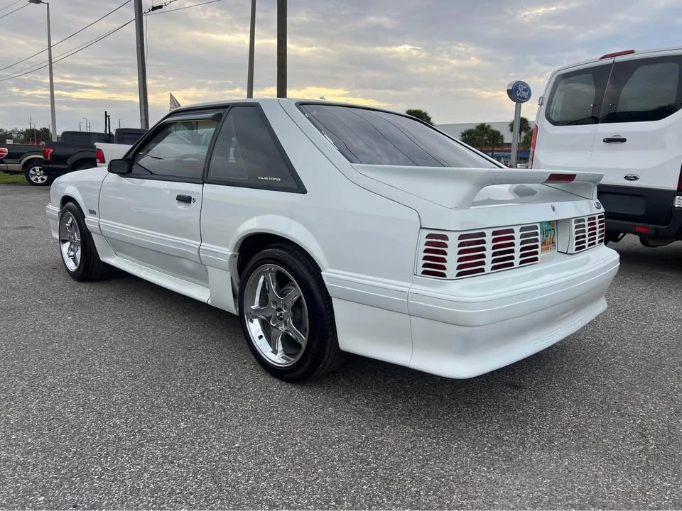 1989 Ford Mustang 3rd Gen - Image 5 of 17