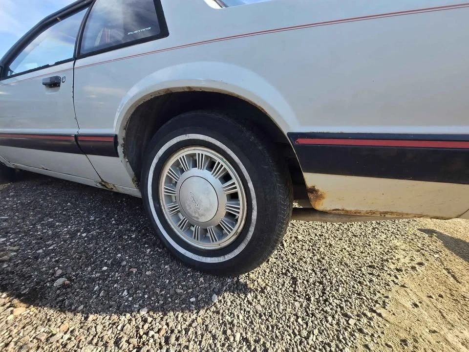 1989 Ford Mustang 3rd Gen - Image 3 of 5