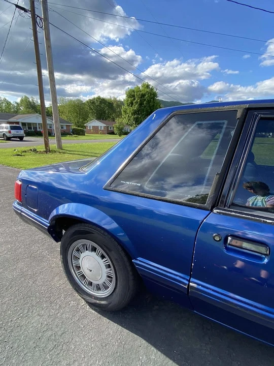 1989 Ford Mustang 3rd Gen - Image 5 of 19