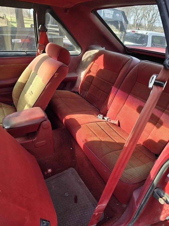 1989 Ford Mustang 3rd Gen - Image 7 of 10