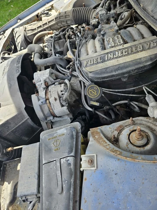 1989 Ford Thunderbird 9th Gen - Image 5 of 8