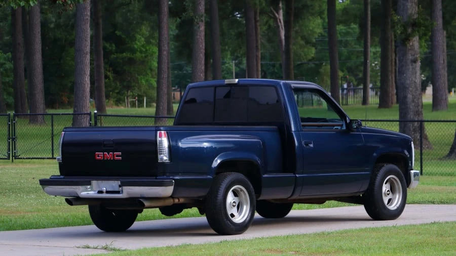 1989 GMC Sierra 1st Gen - Image 3 of 12
