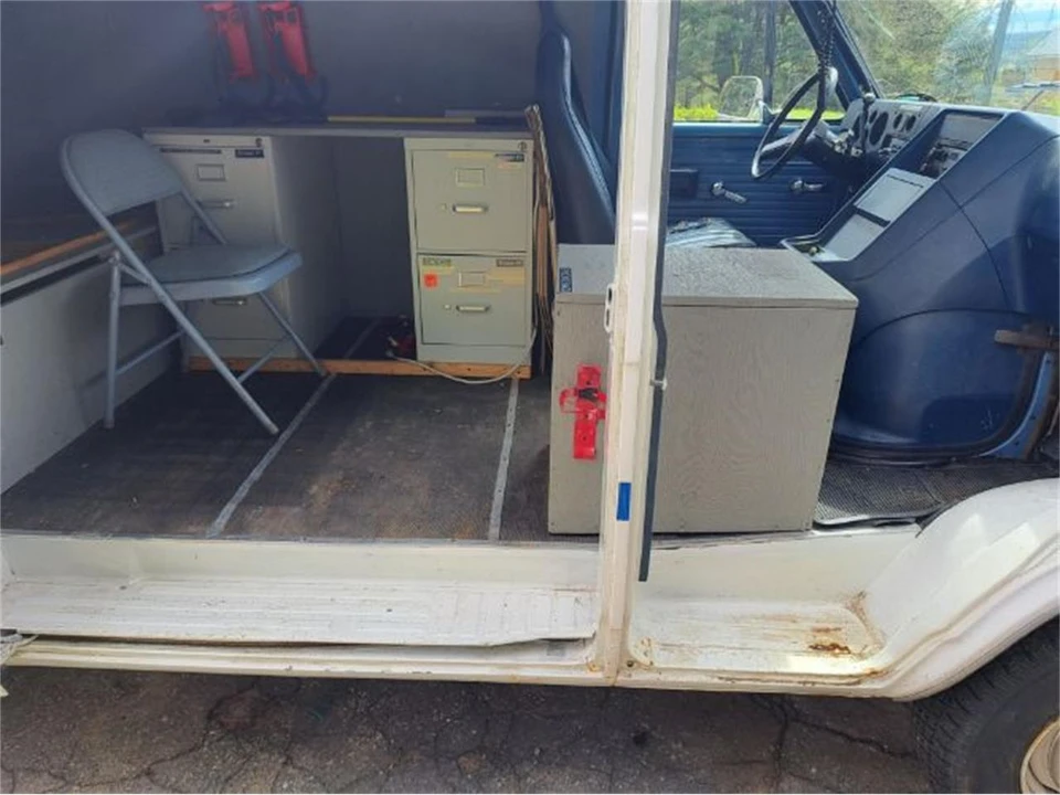 1989 GMC C/K 3rd Gen - Image 5 of 30