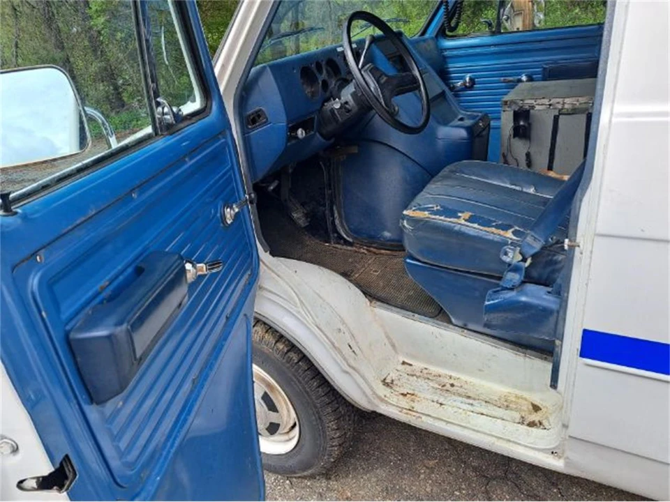 1989 GMC C/K 3rd Gen - Image 18 of 30