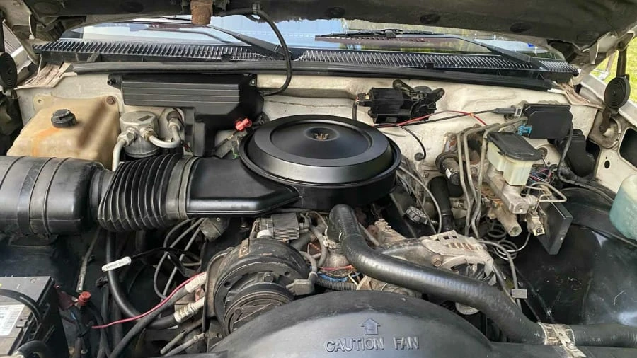 1989 GMC Sierra 1st Gen - Image 3 of 4