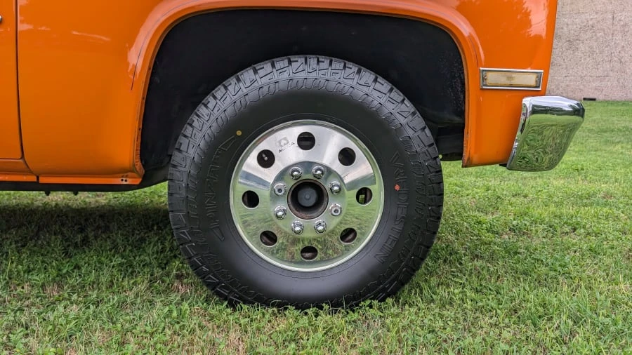 1989 GMC Sierra 1st Gen - Image 30 of 31