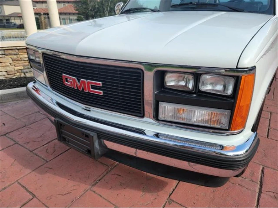 1989 GMC C/K 3rd Gen - Image 16 of 30