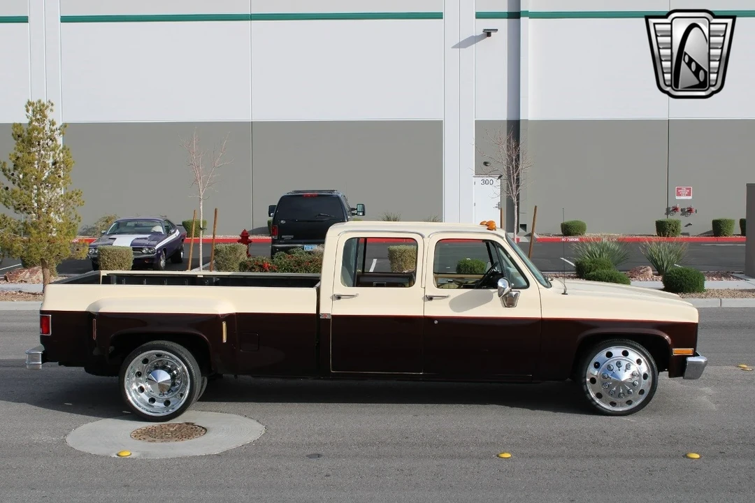 1989 GMC C/K 3rd Gen - Image 12 of 12