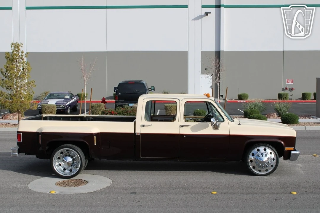 1989 GMC C/K 3rd Gen - Image 12 of 21