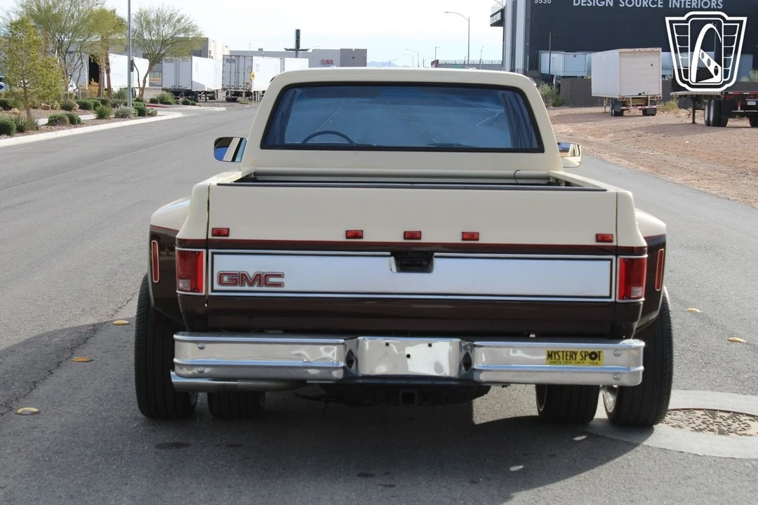 1989 GMC C/K 3rd Gen - Image 18 of 21