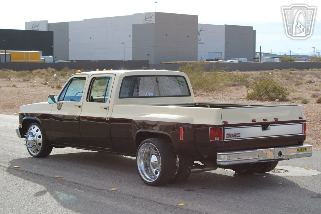 1989 GMC C/K 3rd Gen - Image 9 of 21