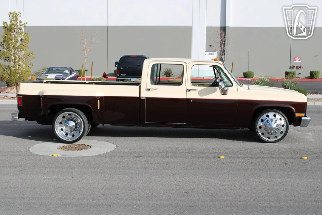 1989 GMC C/K 3rd Gen - Image 20 of 21