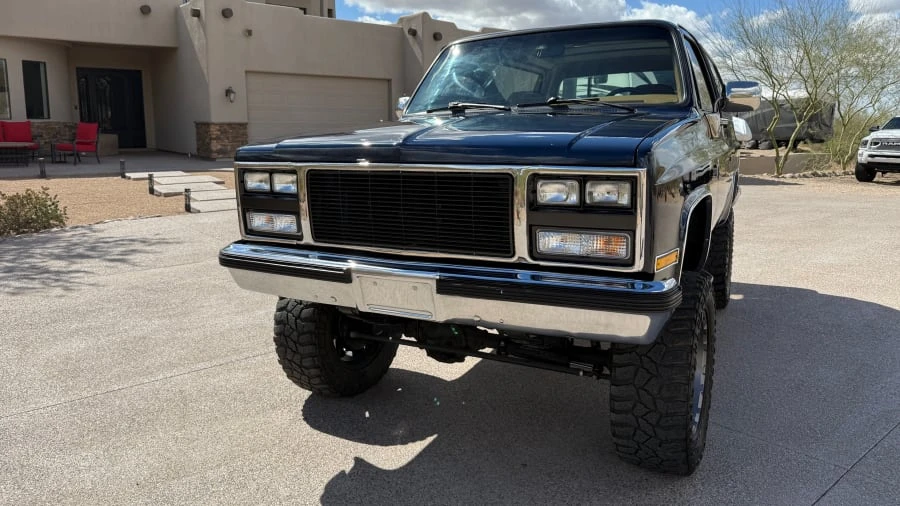 1989 GMC Jimmy 2nd Gen - Image 2 of 20