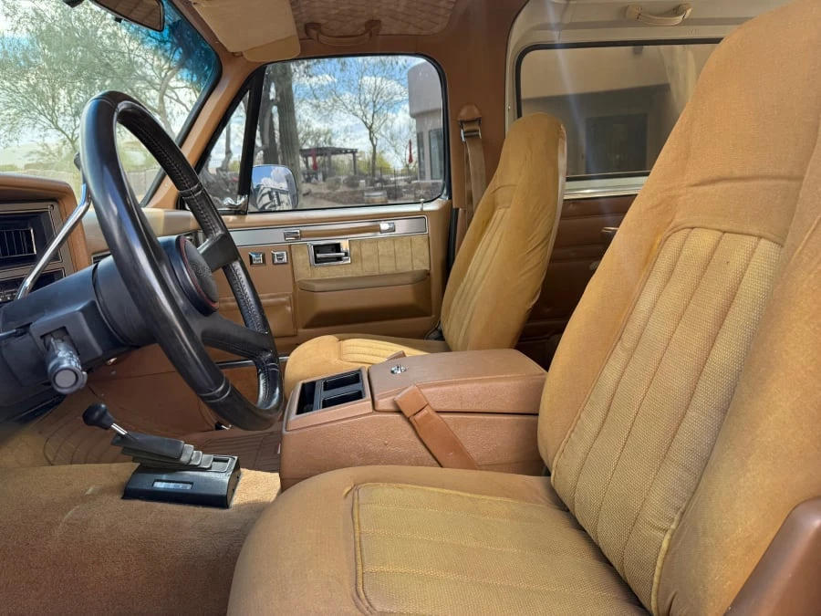 1989 GMC Jimmy 2nd Gen - Image 13 of 20