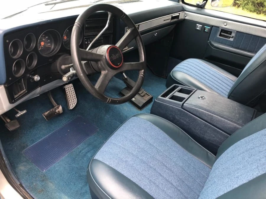 1989 GMC Jimmy 2nd Gen - Image 4 of 9
