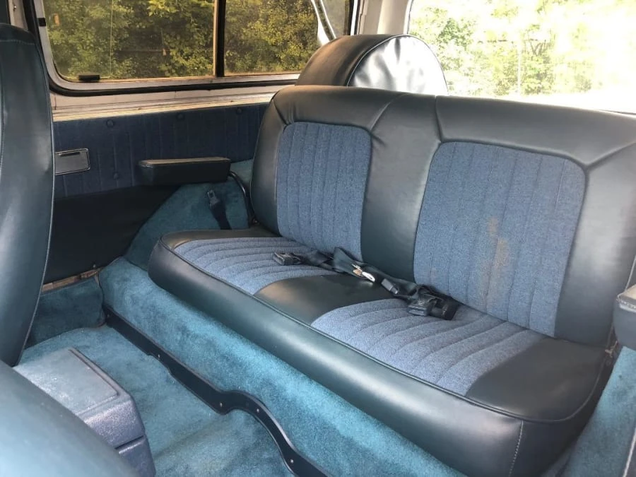 1989 GMC Jimmy 2nd Gen - Image 5 of 9