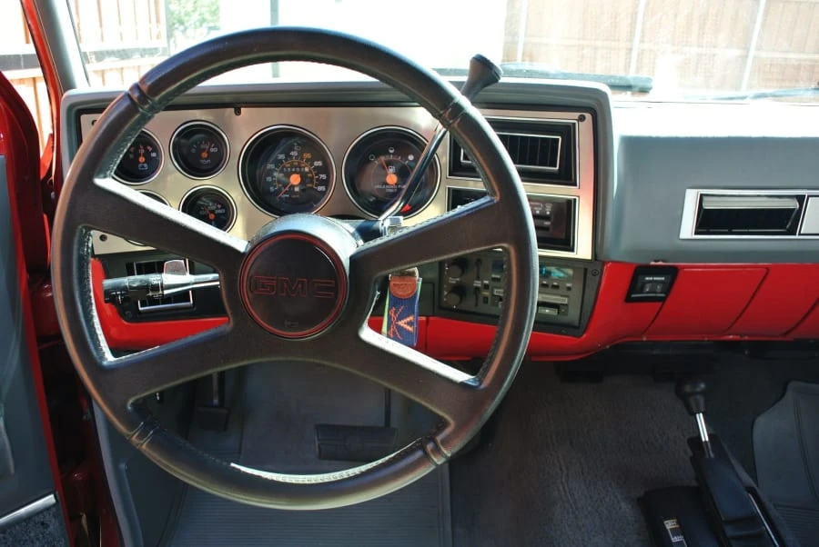 1989 GMC Jimmy 2nd Gen - Image 9 of 12