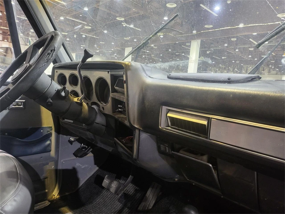 1989 GMC Jimmy 2nd Gen - Image 8 of 18