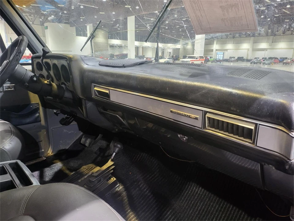 1989 GMC Jimmy 2nd Gen - Image 6 of 18