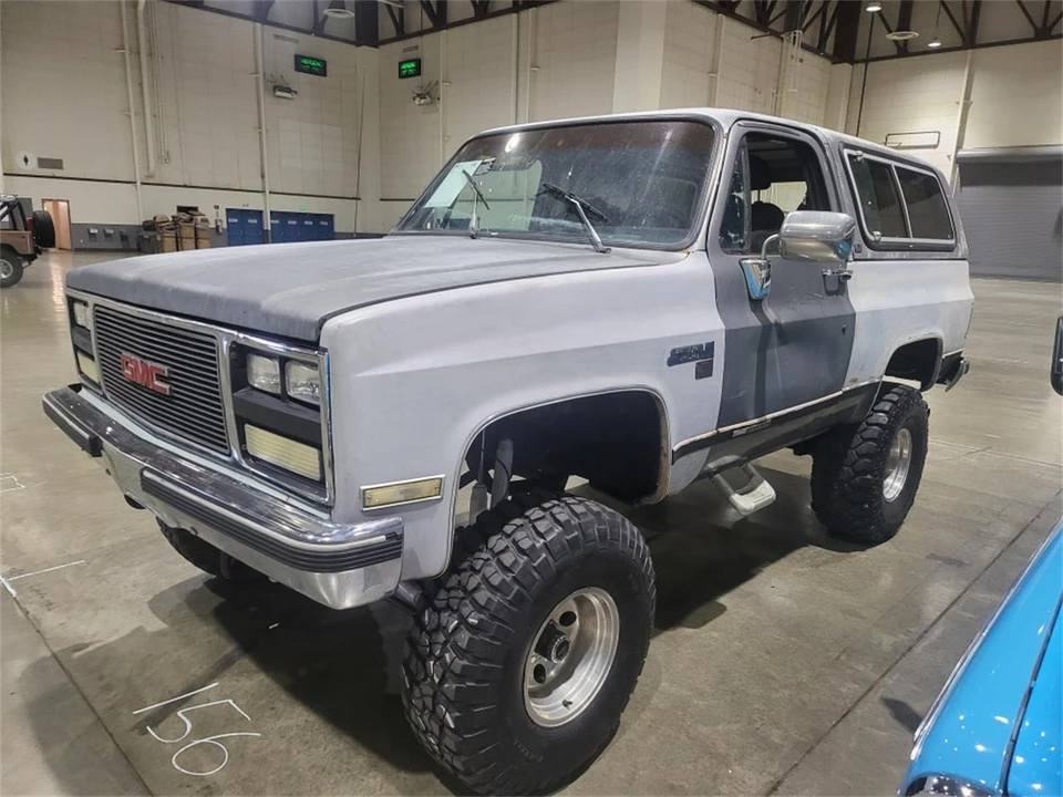 1989 GMC Jimmy 2nd Gen - Image 2 of 18