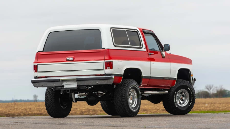 1989 GMC Jimmy 2nd Gen - Image 3 of 15