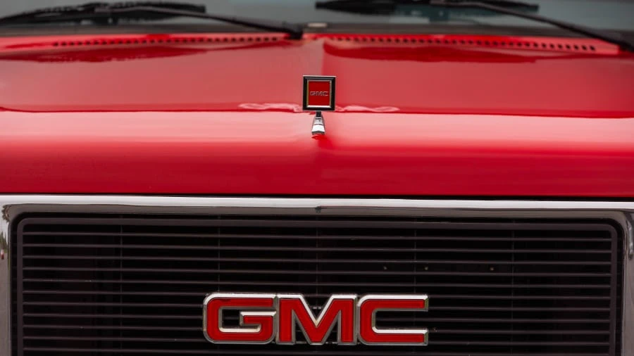 1989 GMC Jimmy 2nd Gen - Image 12 of 15
